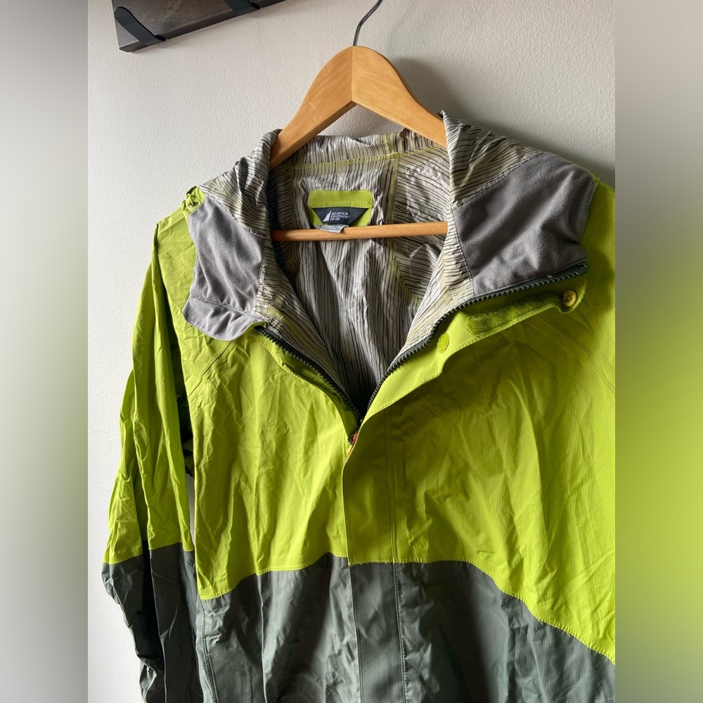 MEC green raincoat